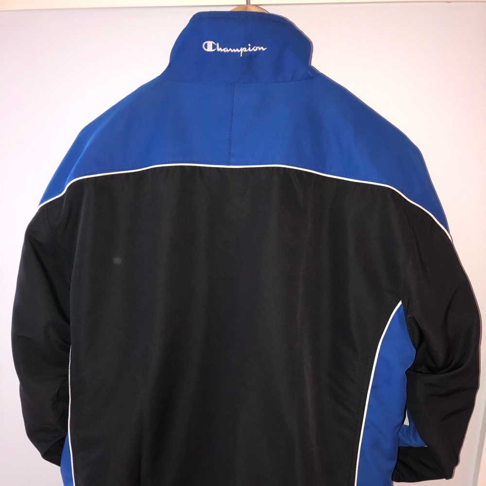 Champion - Picture 2 of 3